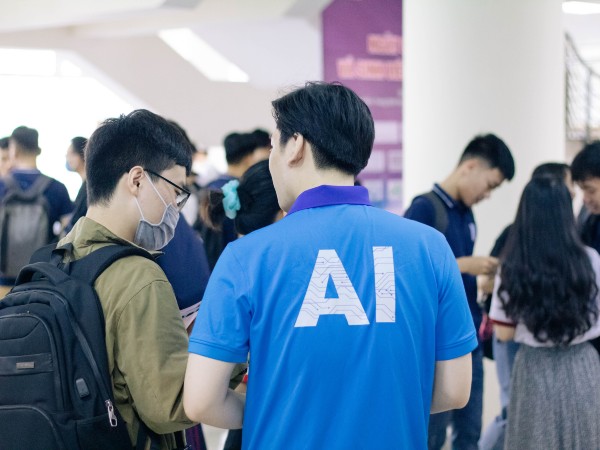 Gen AI pushes growth in smartphone sector