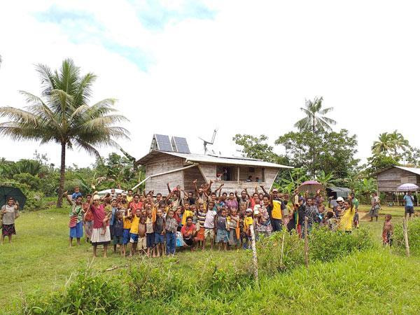 Satellite dishes open communication lines for rural health facilities in PNG