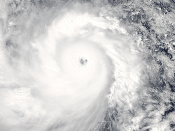 Vietnam delays 2G shutoff in wake of Super Typhoon Yagi