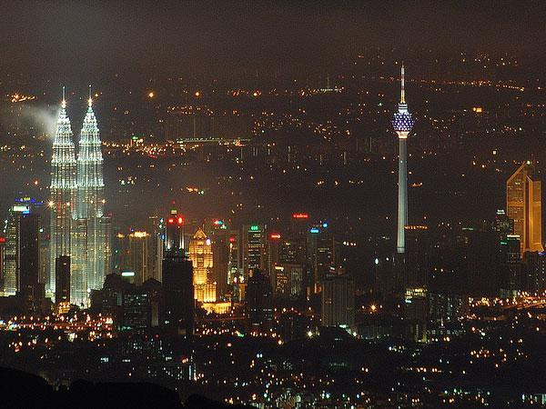 New Malaysian satellite enters commercial service