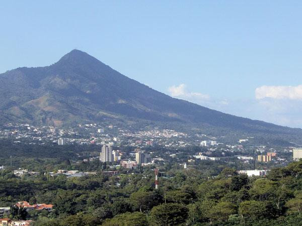 El Salvador to enhance digital government services with IDB loan