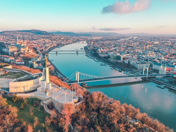 Hungary enters next phase of device subsidy scheme as 3G shutdowns loom