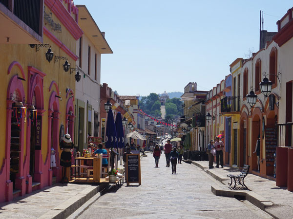Mexican 4G spectrum auction attracts only two bidders