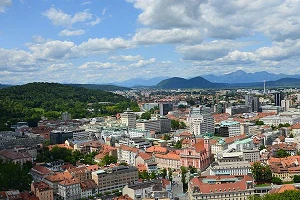 Slovenia exploring sale of Telekom Slovenije stake